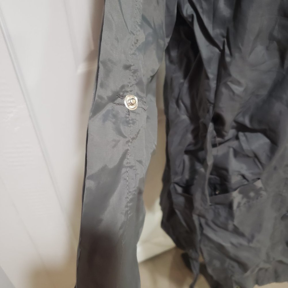 Jacket in a Packet - Picture 7 of 8